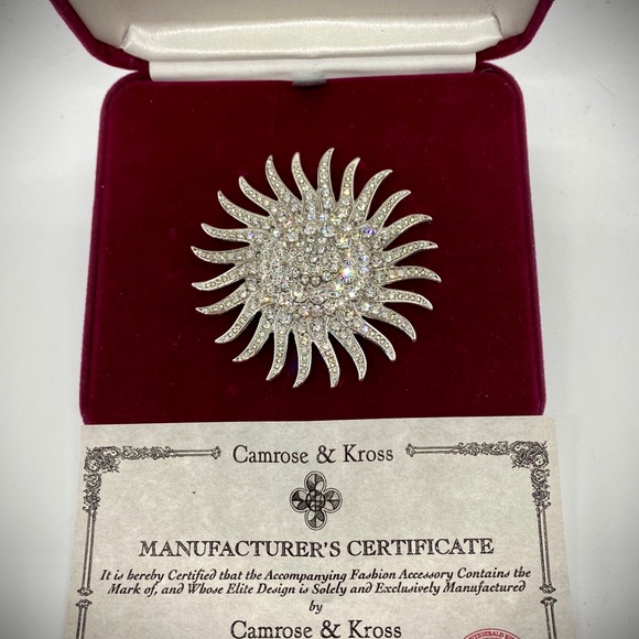 Jacqueline Kennedy Collection SUNBURST Brooch - Picture 1 of 3